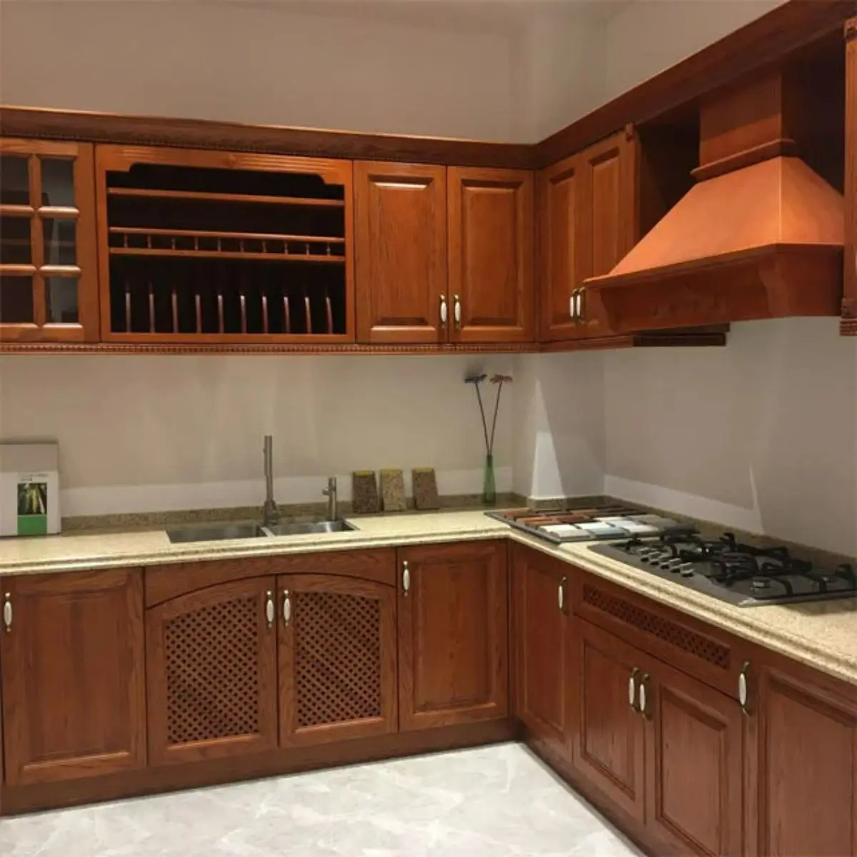 کابینت چوبی نئوکلاسیک