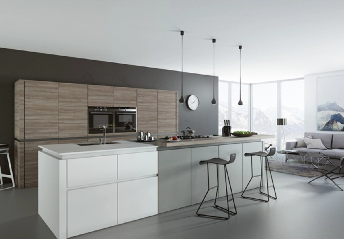 کابینت هایگلاس سفید طوسی با ترکیب چوب