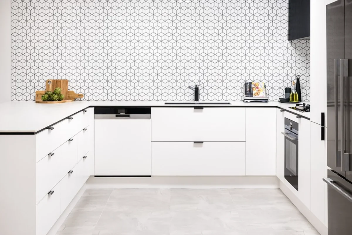 کابینت ام دی اف سفید در آشپزخانه