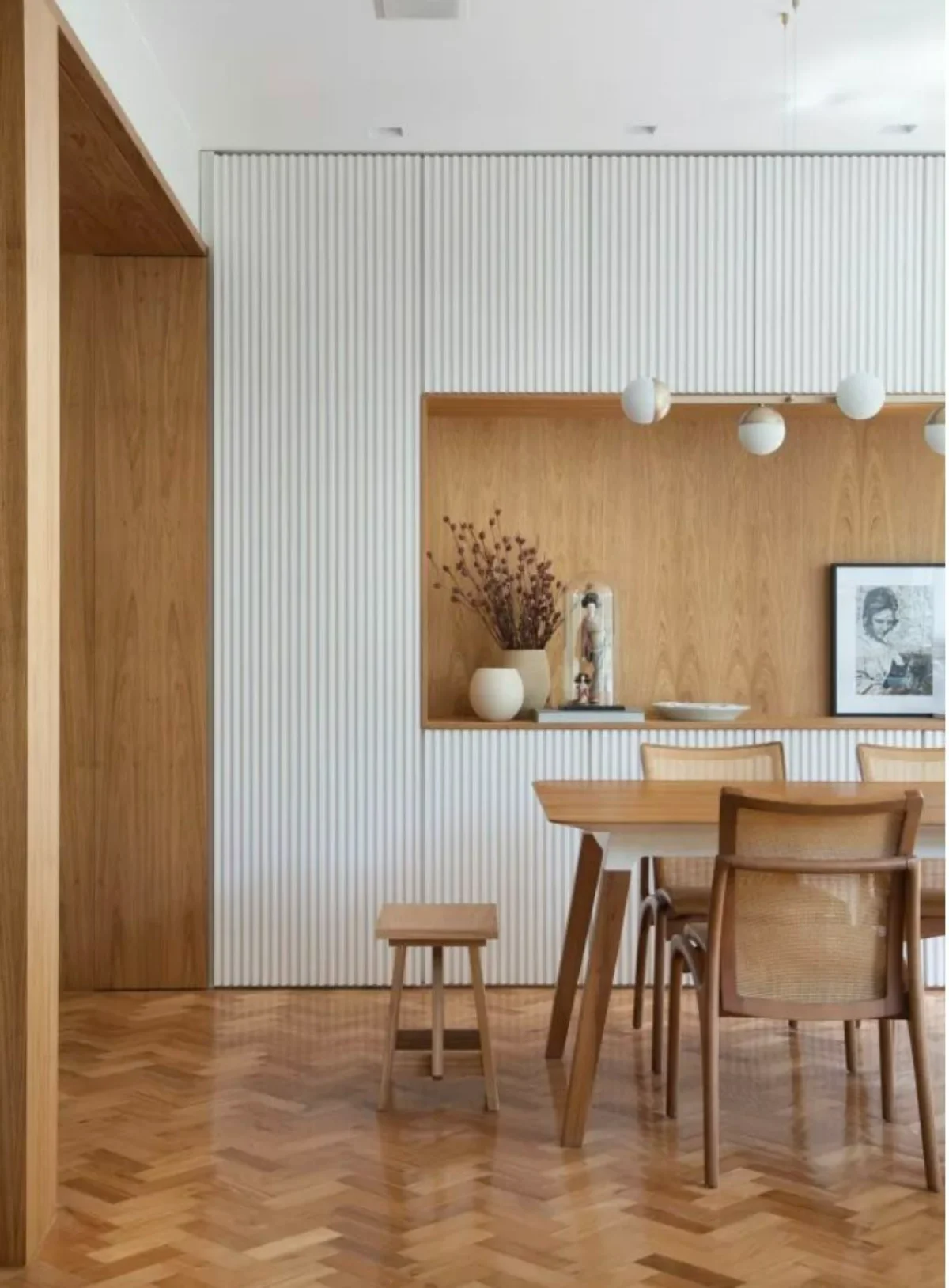 فضای بصری کابینت پلی اورتان راه راه