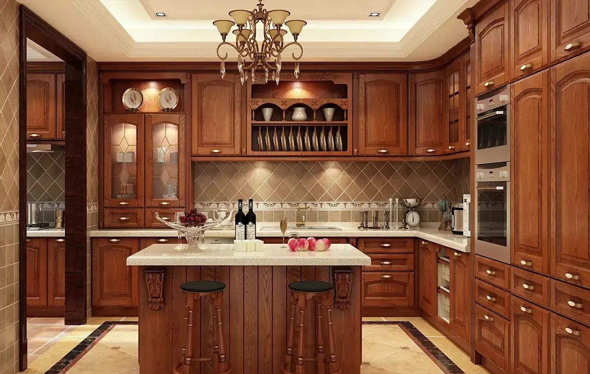 کابینت و جزیره کلاسیک رنگ قهوه‌ای با دستگیره های طلایی